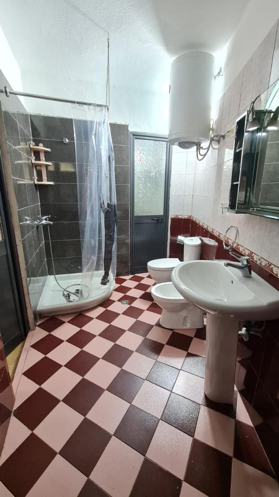 Calmly, Spacious Apartment Next To Usa Embassy Tiranë Ngoại thất bức ảnh