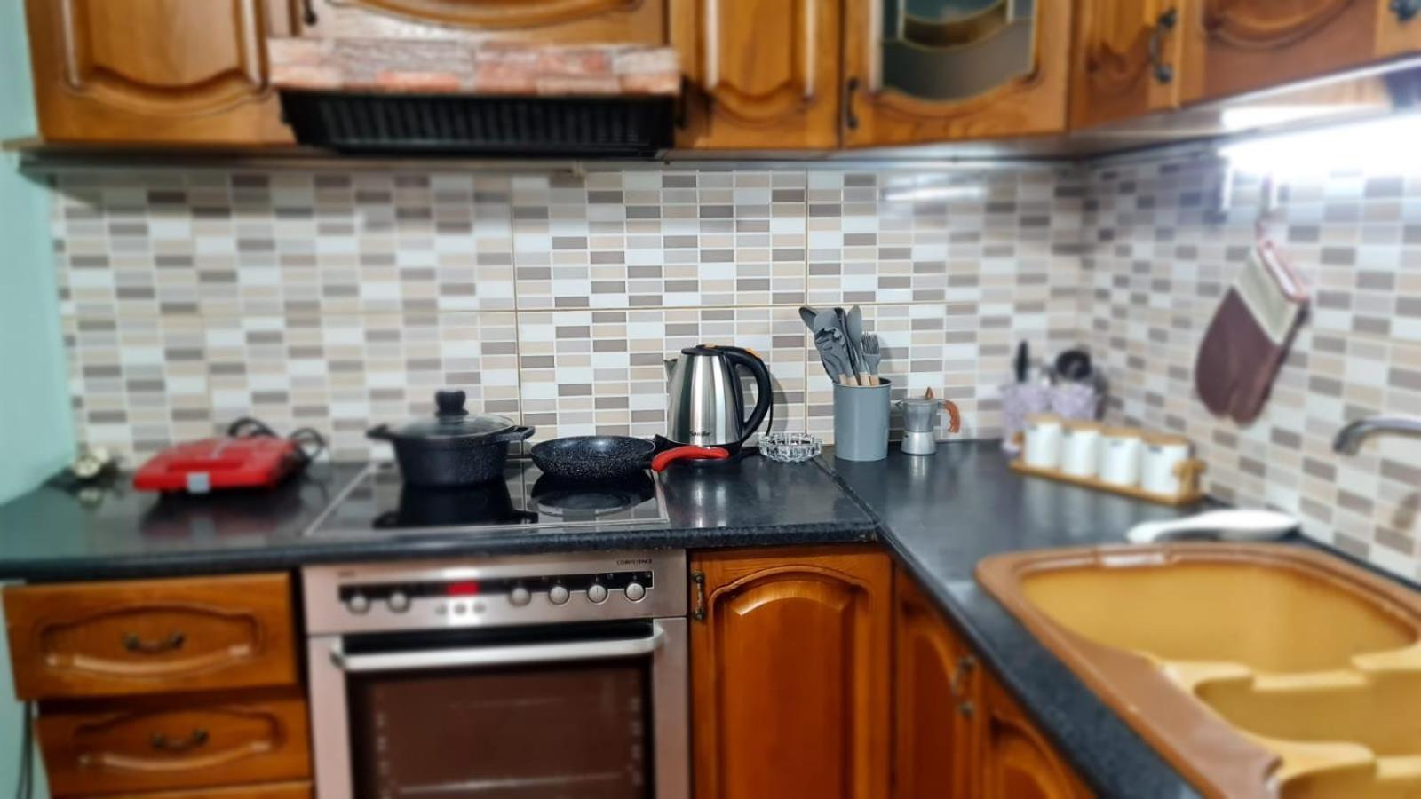 Calmly, Spacious Apartment Next To Usa Embassy Tiranë Ngoại thất bức ảnh