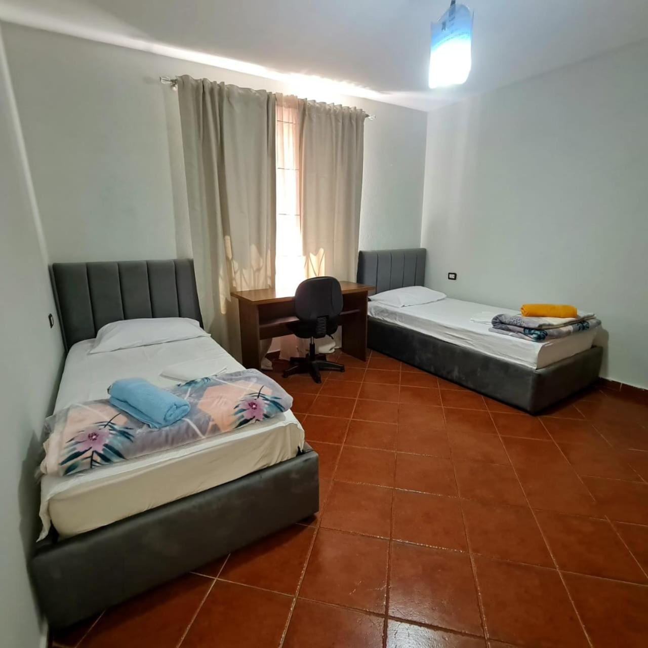 Calmly, Spacious Apartment Next To Usa Embassy Tiranë Ngoại thất bức ảnh